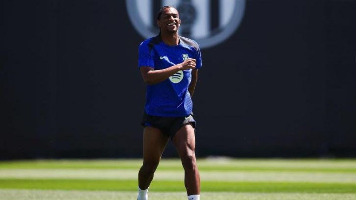 耶多, 但显然他还, 在本赛季初