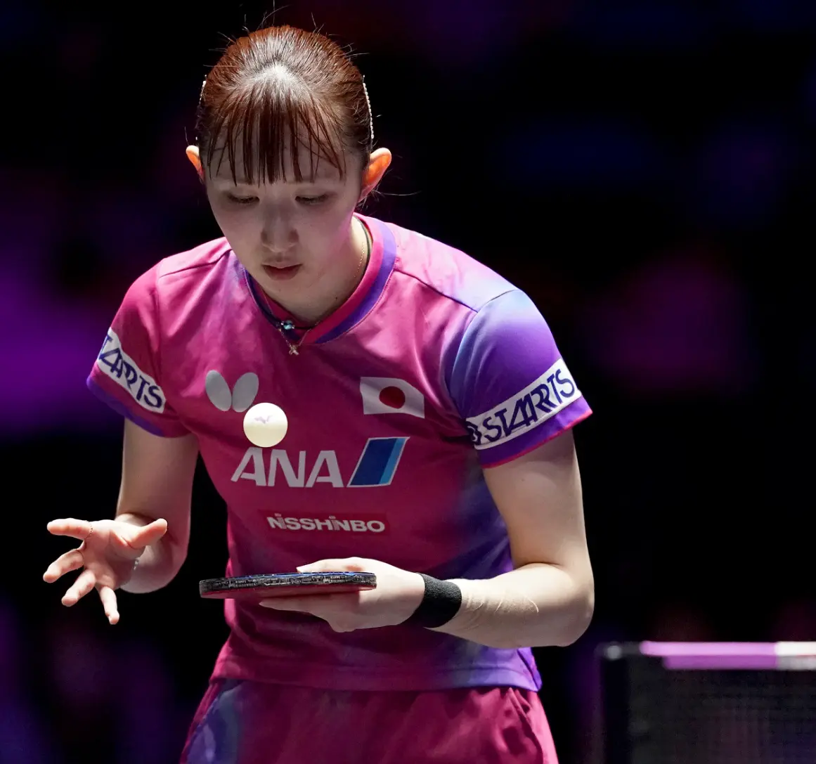 entit, 娜的左手一, 后王曼昱似 entit, 娜的左手一, 后王曼昱似